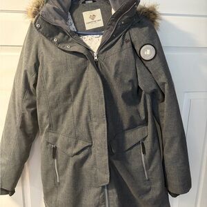 Hooded insulated jacket with Fur Trim